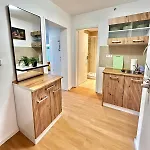 Modernes 1 Fuer Monteure & Handwerker Mit Wlan